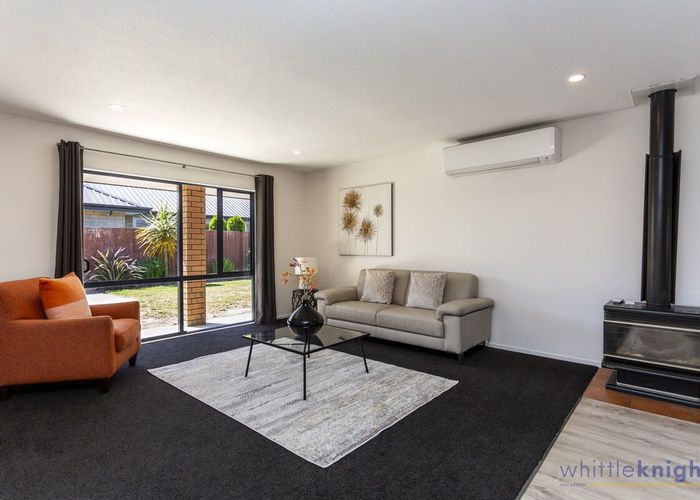  at 35 Broadhaven Avenue, Parklands, Christchurch City, Canterbury