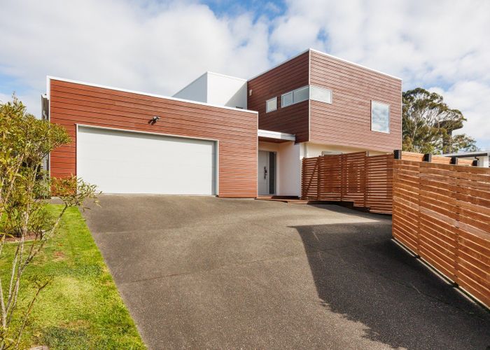  at 125 Atawhai Road, Fitzherbert, Palmerston North