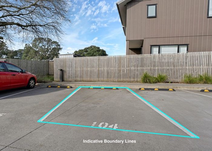  at 7 Eileen Newey Place, Henderson, Waitakere City, Auckland