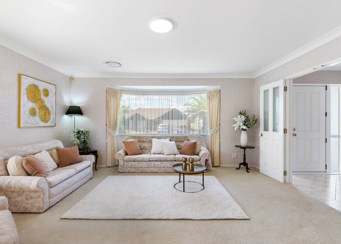  at 10 Yarlside Place, Northpark, Manukau City, Auckland