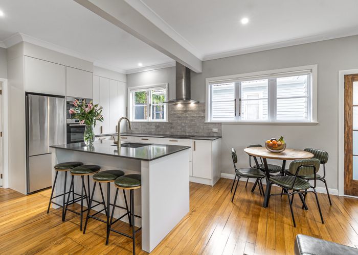  at 20 McCullough Avenue, Mount Roskill, Auckland