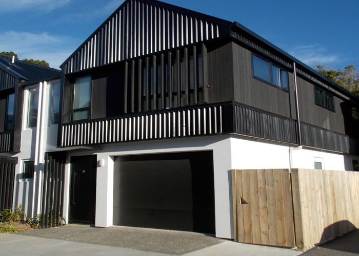  at 12/6 Bushland Grove, Paparangi, Wellington