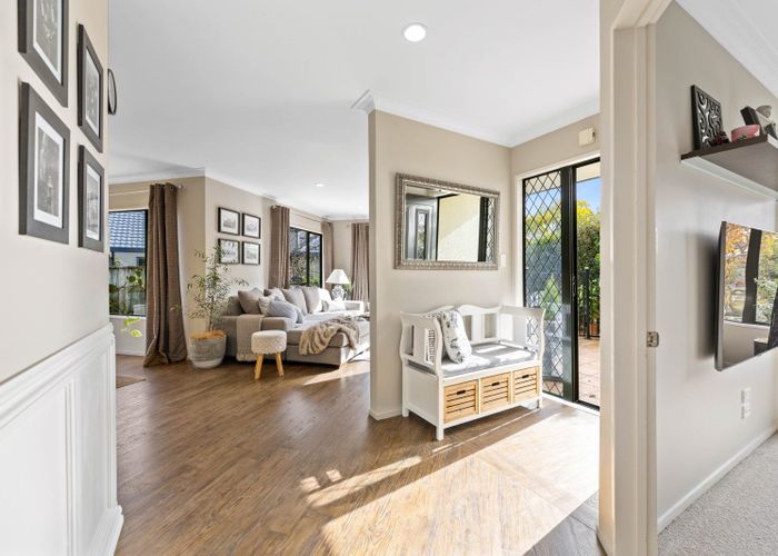 at 33 Greenfield Drive, Western Heights, Hamilton