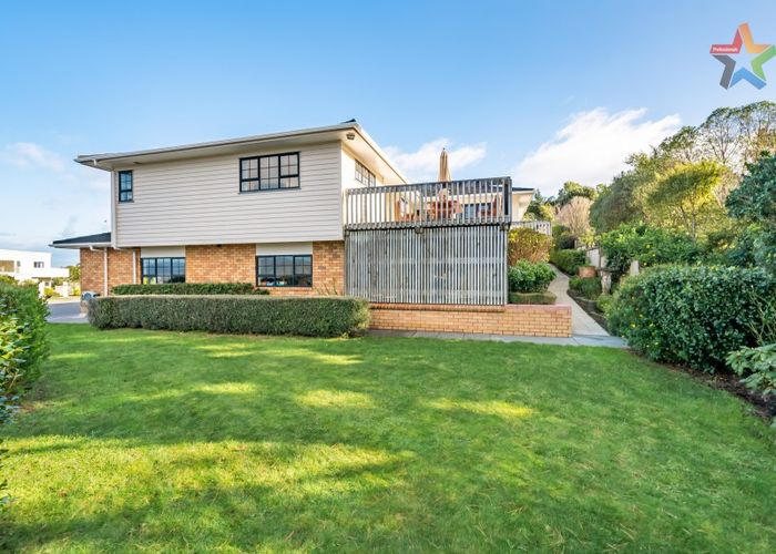  at 44 Arahiwi Grove, Tirohanga, Lower Hutt