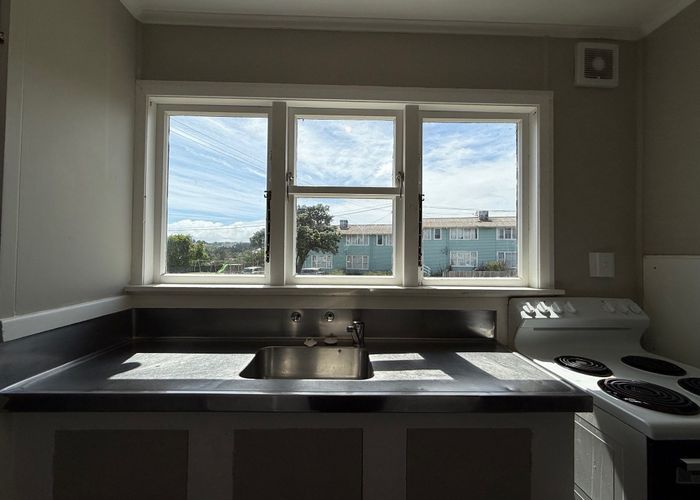  at 36 Cheshire Street, Cannons Creek, Porirua, Wellington