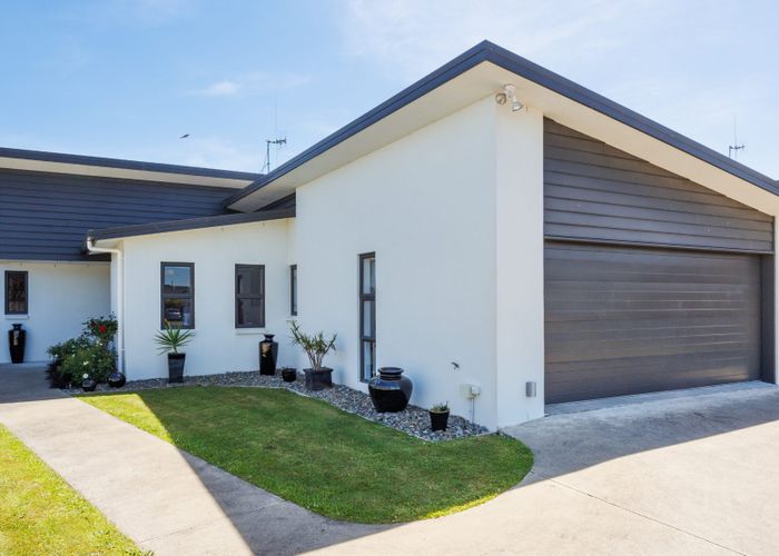  at 67 Rosalie Terrace, Kelvin Grove, Palmerston North