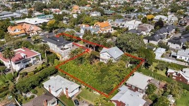  at 10 Pencarrow Avenue, Mount Eden, Auckland