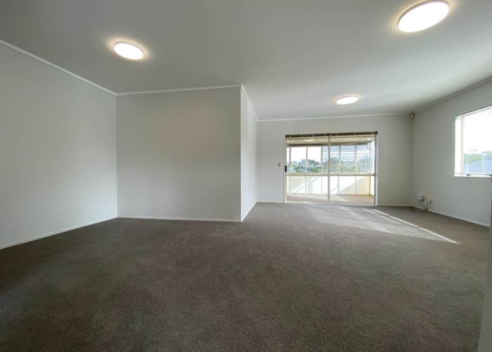  at 1/24 Wylie Avenue, Sunnynook, North Shore City, Auckland