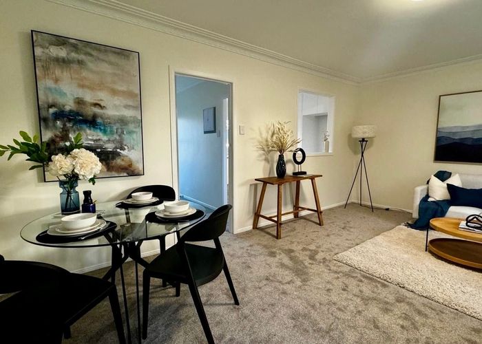  at 2/35 Wallace Road, Papatoetoe, Auckland
