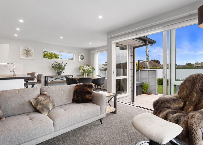  at 55 Vivian Street, Burwood, Christchurch