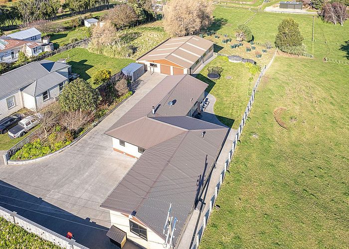  at 1669 State Highway 3, Maxwell, Whanganui