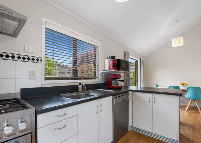  at 2 Waitawa Place, Lynmore, Rotorua