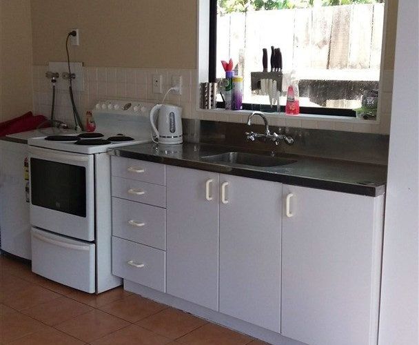  at 13C Glengarry Road, Glen Eden, Waitakere City, Auckland