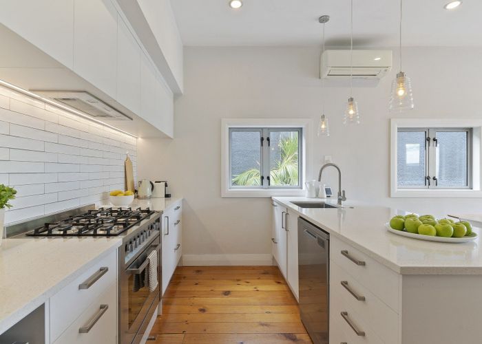 at 70 Old Mill Road, Westmere, Auckland