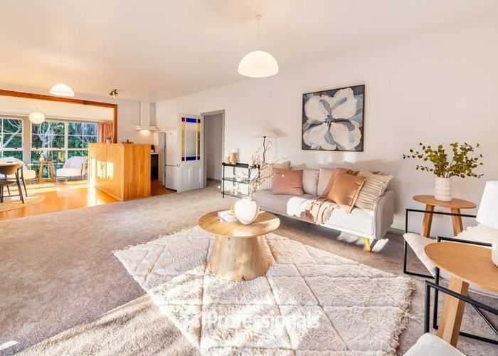  at 124 Tutere Street, Waikanae Beach, Waikanae