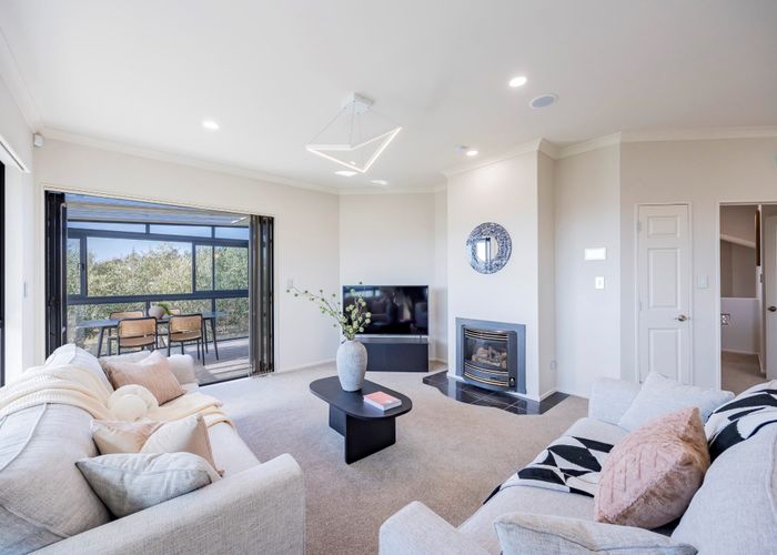  at 31 Kittiwake Drive, Schnapper Rock, Auckland