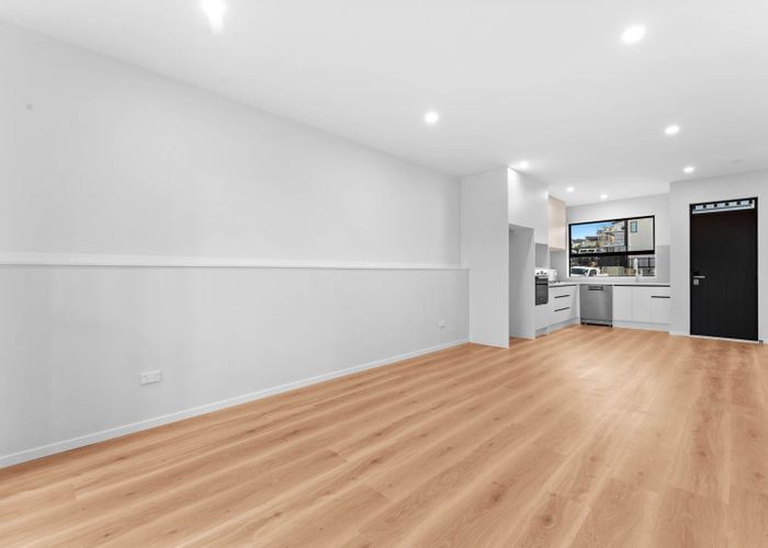  at 24 Kotiu Place, Massey, Waitakere City, Auckland