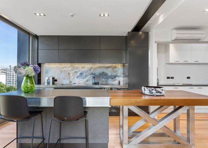  at 108 Park Road, Grafton, Auckland