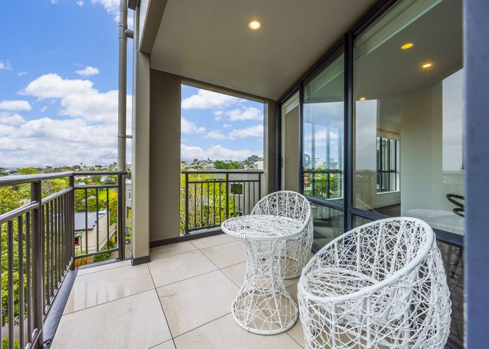  at 3A/10 Laxon Terrace, Newmarket, Auckland