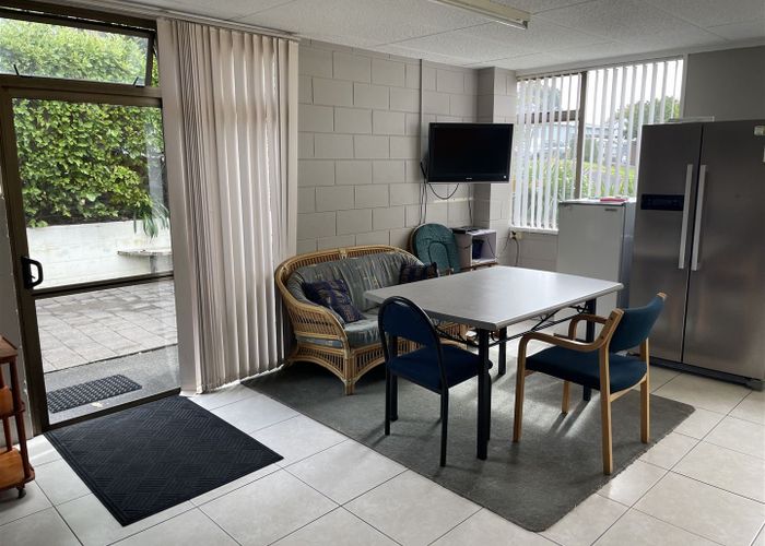  at 4 Hill Street, Hamilton Lake, Hamilton, Waikato