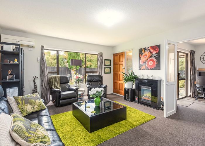  at 14A Algie Place, Avonhead, Christchurch City, Canterbury