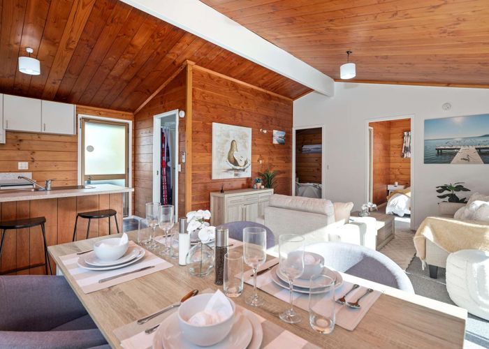  at 2 Cooper Avenue, Holdens Bay, Rotorua