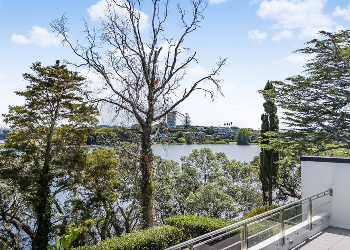  at 17/258 Hurstmere Road, Takapuna, North Shore City, Auckland