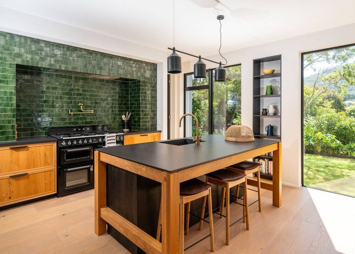  at 14 Lochiel Road, Khandallah, Wellington, Wellington