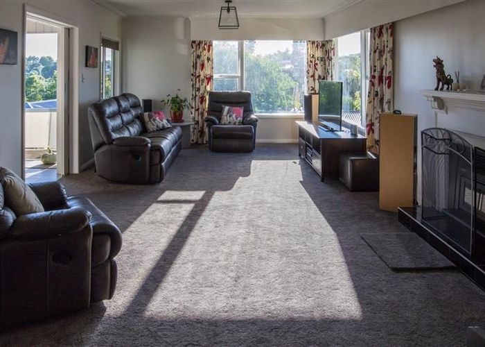  at 37 Mason Street, New Lynn, Waitakere City, Auckland