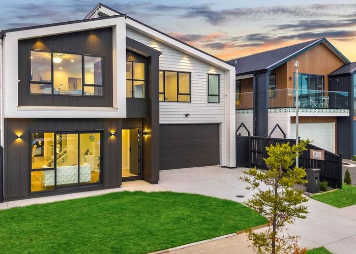  at 3 Meadowridge Drive, Flat Bush, Auckland