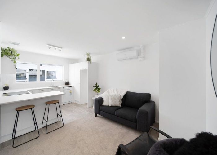  at 4/49 Russell Road, Manurewa, Manukau City, Auckland