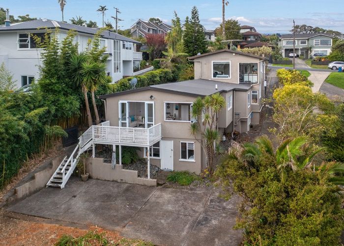  at 80 Seaview Road, Glenfield, Auckland