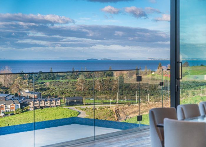  at 15 Ridgelea Road, Long Bay, North Shore City, Auckland