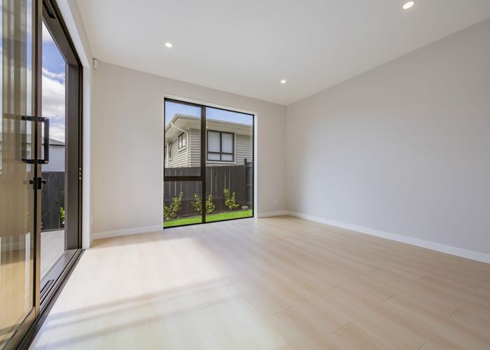  at Lot 9/7 Edgerton Road, Te Atatu Peninsula, Waitakere City, Auckland
