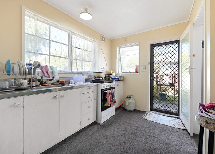  at 1/877 Heaphy Terrace, Claudelands, Hamilton