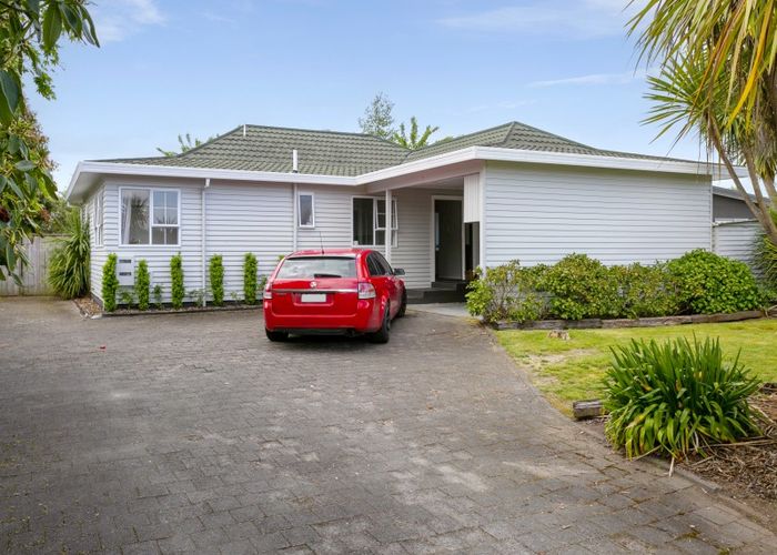  at 13 Glengarry Place, Hilltop, Taupo