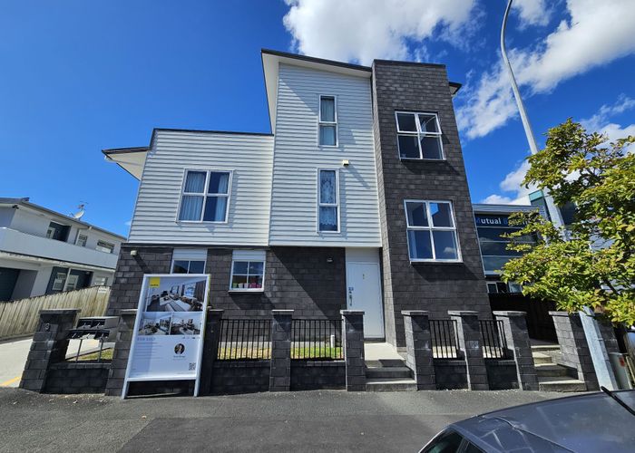  at 2a/3 Somerset Street, Frankton, Hamilton, Waikato