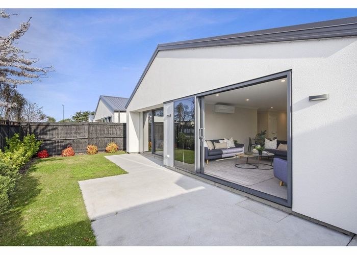  at 16 Horoeka Street, Avonhead, Christchurch