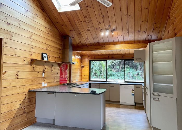  at 25 Emlyn Place, Torbay, North Shore City, Auckland
