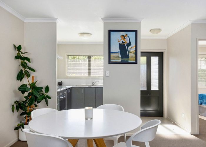  at 113/172 Mcleod Road, Te Atatu South, Waitakere City, Auckland