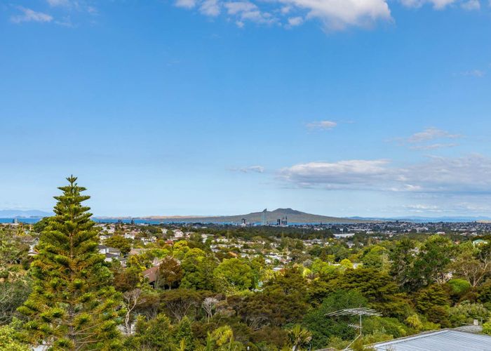  at 7/3 Coronation Road, Hillcrest, North Shore City, Auckland