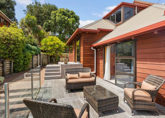  at 6 Godwit Place, Lynfield, Auckland