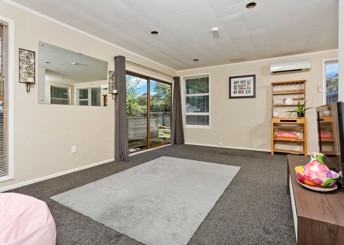  at 63 Stott Avenue, Birkdale, Auckland