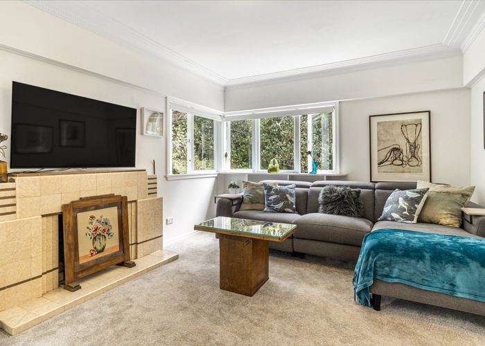  at 10 O'Brien Road, Omiha, Waiheke Island