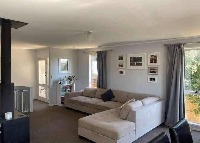  at 24 Meilland Place, Glen Eden, Auckland