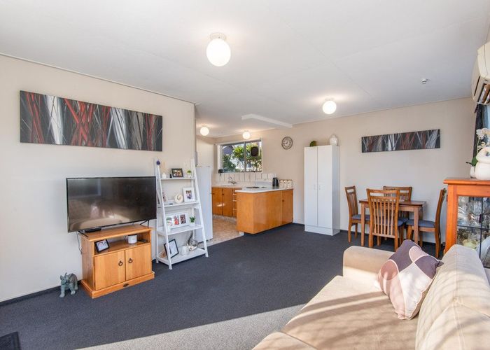  at 24B Rutherford Street, Caversham, Dunedin