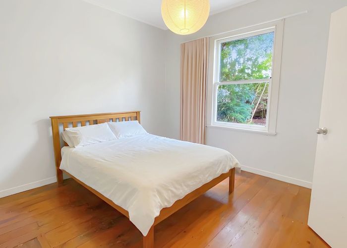  at 37 Tutuki Street, Waterview, Auckland City, Auckland