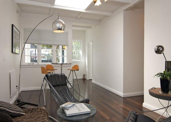  at 1/823 Dominion Road, Mount Roskill, Auckland