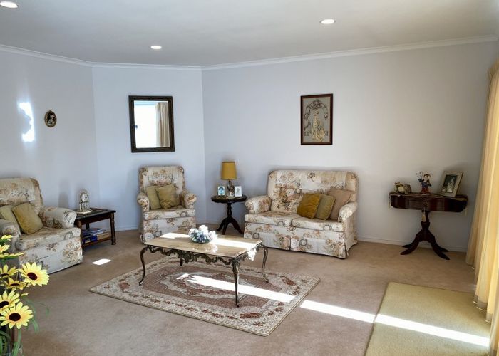  at 68/42 Main Road, Tawa, Wellington