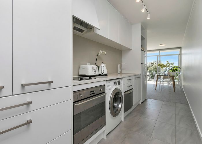  at 9/3 Hamilton Road, Herne Bay, Auckland